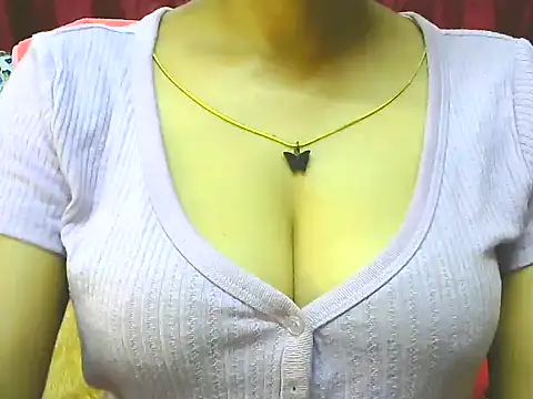 Snapshot of ishmita99 chatting on September 2025 04:06:01 PM ishmita99 online show from September 2025 04:06:01 PM