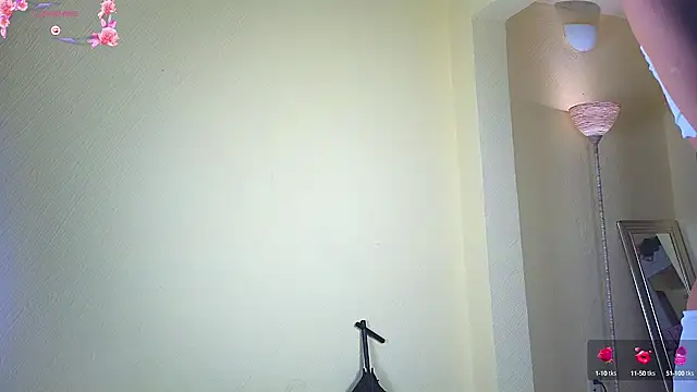 Snapshot of Finibondi chatting on January 2025 07:17:01 AM Finibondi online show from January 2025 07:17:01 AM