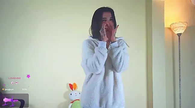 Snapshot of Finibondi chatting on March 2025 01:29:01 PM Finibondi online show from March 2025 01:29:01 PM