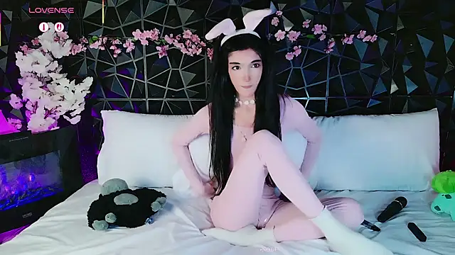 Snapshot of Finibondi chatting on September 2025 07:29:01 AM Finibondi online show from September 2025 07:29:01 AM