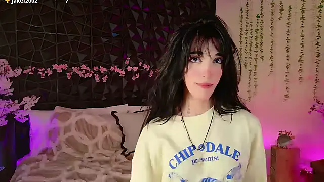 Snapshot of Finibondi chatting on October 2025 06:44:02 AM Finibondi online show from October 2025 06:44:02 AM