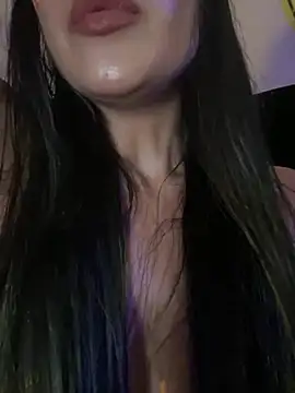 Alexandra duque online show from March 2025 11:50:02 PM