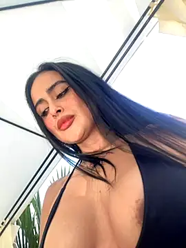 Alexandra duque online show from October 2025 08:55:02 PM