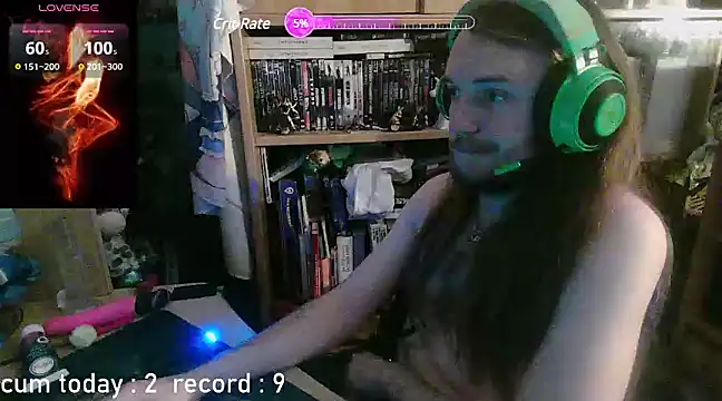 nicolasdumand21 online show from December 2024 04:29:02 PM