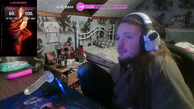 nicolasdumand21 online show from March 2026 05:39:02 PM