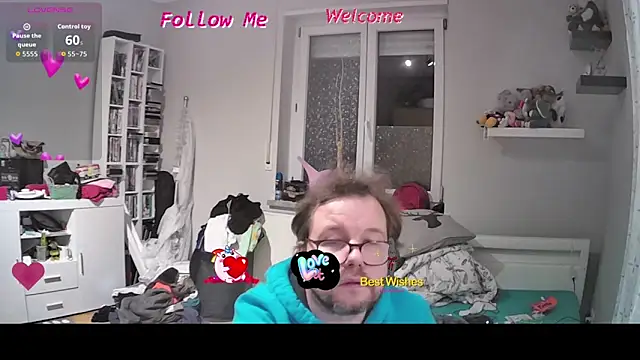 larsgessner30 online show from October 2025 07:08:01 PM