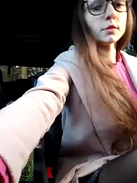 Milky flexy cat online show from January 2025 03:29:01 PM