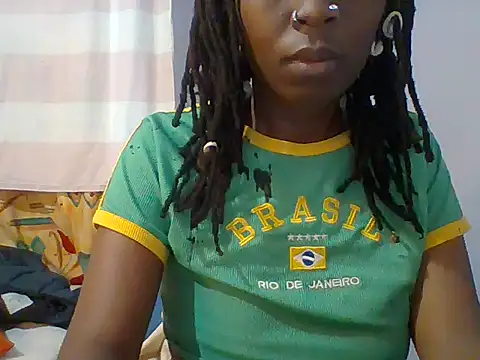 Snapshot of pretty_almah chatting on June 2026 04:36:02 AM pretty almah online show from June 2026 04:36:02 AM
