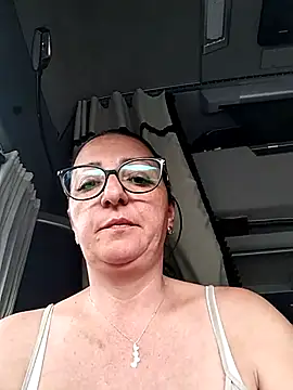 Snapshot of cuplubijoanna chatting on April 2026 07:44:01 AM cuplubijoanna online show from April 2026 07:44:01 AM