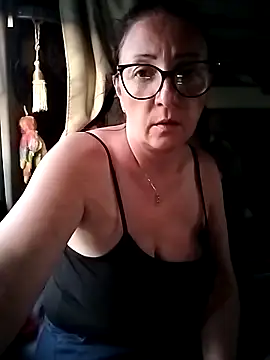 Snapshot of cuplubijoanna chatting on May 2026 06:57:01 PM cuplubijoanna online show from May 2026 06:57:01 PM
