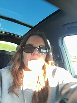 JuicyFruits93 online show from February 2026 11:27:01 AM