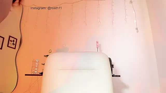 rossth1 online show from February 2025 10:34:02 PM