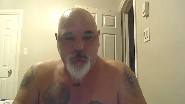 Snapshot of Newfiesausage1972 chatting on March 2025 08:59:01 AM Newfiesausage1972 online show from March 2025 08:59:01 AM