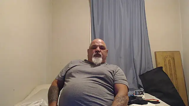 Snapshot of Newfiesausage1972 chatting on September 2025 03:12:01 PM Newfiesausage1972 online show from September 2025 03:12:01 PM