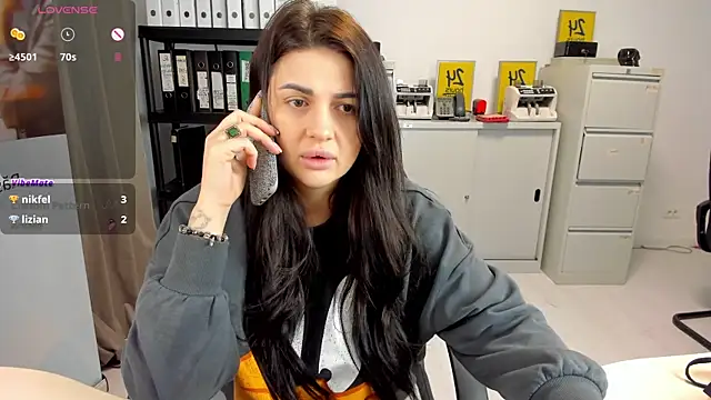 Snapshot of TiffanySweet chatting on December 2024 03:42:02 PM TiffanySweet online show from December 2024 03:42:02 PM