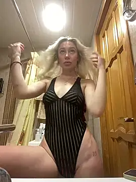 meanexx online show from February 2025 10:28:01 AM