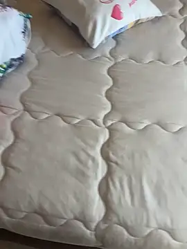 MetLena online show from February 2026 01:10:01 PM