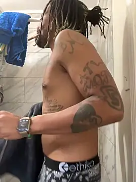 1BeautyN1Beast online show from December 2024 08:54:02 PM