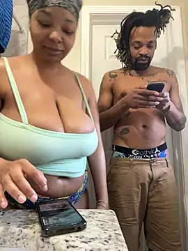 1BeautyN1Beast online show from December 2024 02:16:02 PM