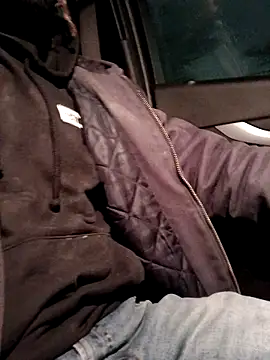 1BeautyN1Beast online show from February 2025 11:06:02 AM