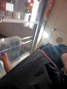 1BeautyN1Beast online show from September 2025 03:39:01 AM