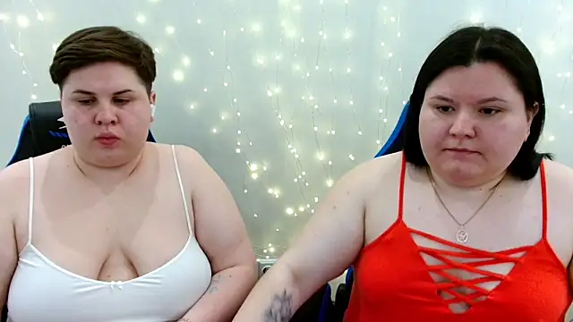 BeckyAndHellen online show from May 2026 01:07:01 PM
