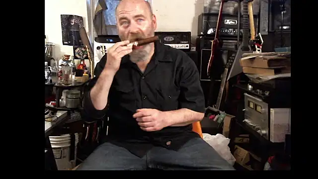 Snapshot of SirGarMack chatting on April 2026 04:15:01 PM SirGarMack online show from April 2026 04:15:01 PM