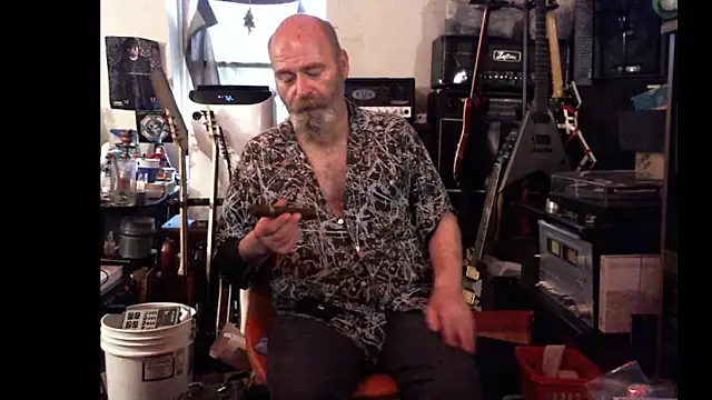 Snapshot of SirGarMack chatting on April 2026 04:12:02 PM SirGarMack online show from April 2026 04:12:02 PM