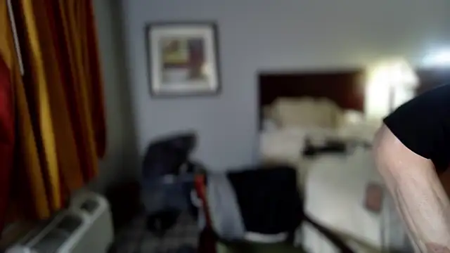 Snapshot of savageconfidence chatting on December 2025 09:47:02 AM savageconfidence online show from December 2025 09:47:02 AM