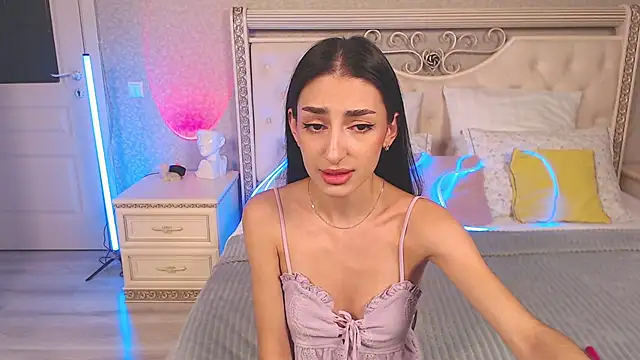 Lina Robbins online show from October 2025 11:16:02 PM