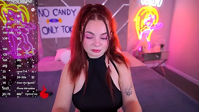 CarolinaDia online show from October 2025 08:21:02 PM