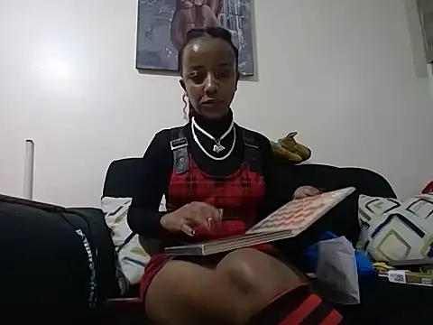 hoely grail01 online show from January 2026 07:18:01 PM