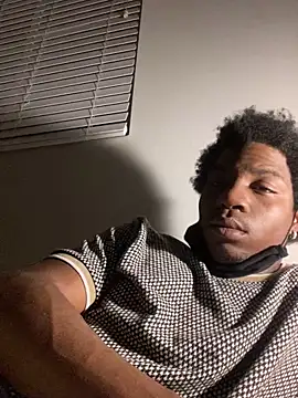 Snapshot of gaimov3r2024 chatting on December 2024 01:28:01 PM gaimov3r2024 online show from December 2024 01:28:01 PM