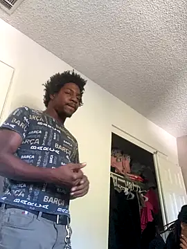 Snapshot of gaimov3r2024 chatting on October 2025 08:43:02 PM gaimov3r2024 online show from October 2025 08:43:02 PM