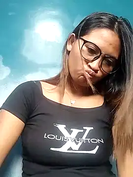 Snapshot of karen_sexy69 chatting on March 2025 12:48:02 PM karen sexy69 online show from March 2025 12:48:02 PM