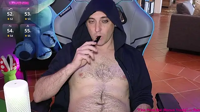 Gil gamesh90 online show from May 2026 09:03:02 AM