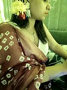 Snapshot of Divya_girl chatting on February 2025 10:54:01 AM Divya girl online show from February 2025 10:54:01 AM