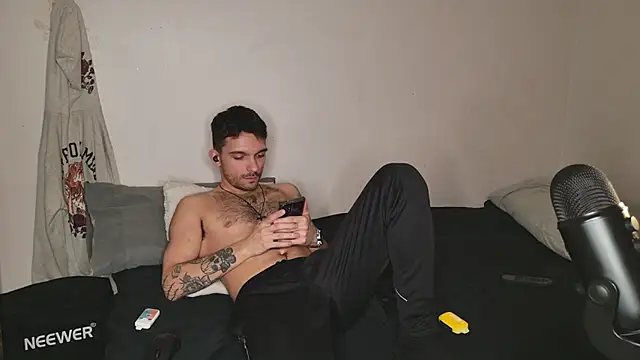 JackDesFeux online show from March 2025 02:26:01 AM