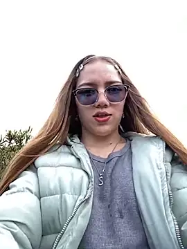 melody-dy online show from March 2025 09:35:01 PM