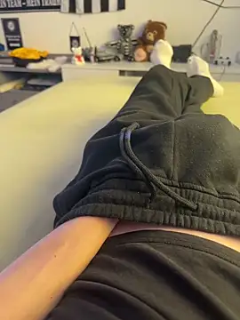 Snapshot of Sturmi18 chatting on March 2026 10:12:02 AM Sturmi18 online show from March 2026 10:12:02 AM