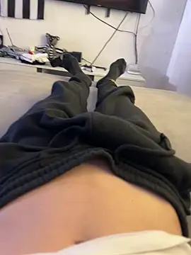 Snapshot of Sturmi18 chatting on April 2026 08:51:01 AM Sturmi18 online show from April 2026 08:51:01 AM