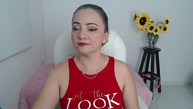 Snapshot of ana_milf chatting on November 2025 12:11:02 PM ana milf online show from November 2025 12:11:02 PM