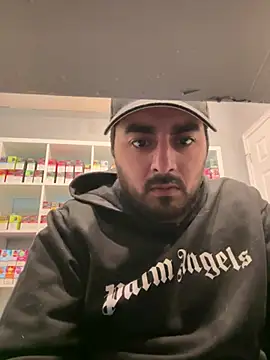 Snapshot of beautyandthebeast416 chatting on March 2025 11:04:02 PM beautyandthebeast416 online show from March 2025 11:04:02 PM