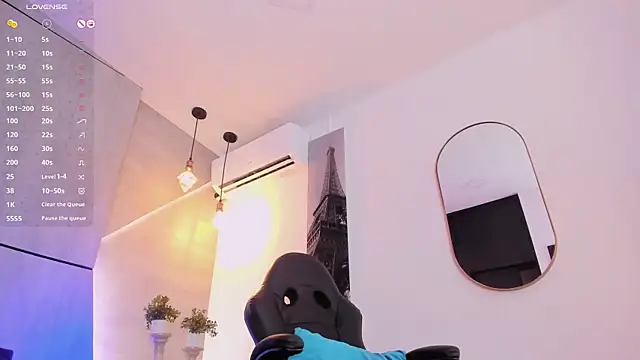 danii hill  online show from March 2025 04:06:01 AM