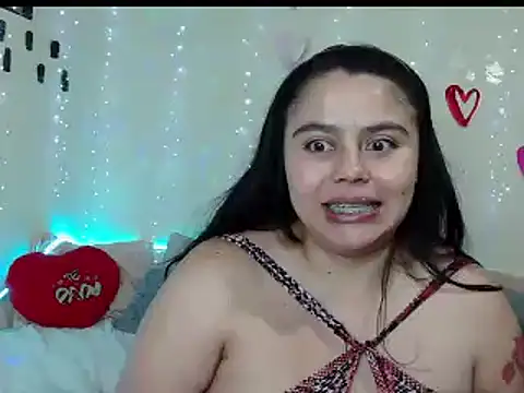 celestehot707rs online show from February 2025 08:00:01 PM