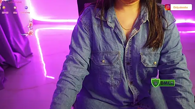 only aleesha online show from October 2025 05:46:02 PM