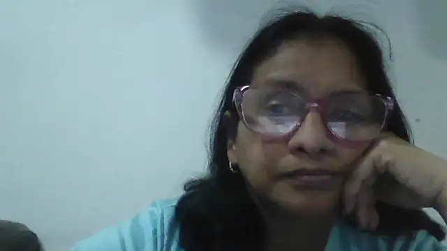 Snapshot of titssmall123 chatting on February 2026 11:45:01 PM titssmall123 online show from February 2026 11:45:01 PM