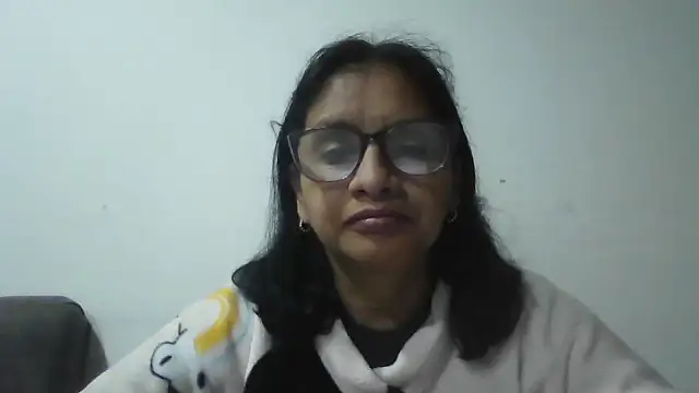 Snapshot of titssmall123 chatting on February 2026 07:18:02 AM titssmall123 online show from February 2026 07:18:02 AM