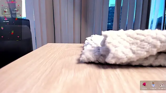 Snapshot of serenna_se chatting on January 2025 11:02:02 PM serenna se online show from January 2025 11:02:02 PM