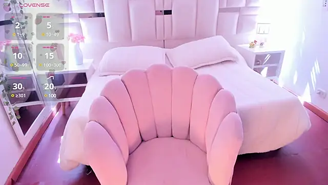 Snapshot of serenna_se chatting on January 2025 06:41:02 PM serenna se online show from January 2025 06:41:02 PM